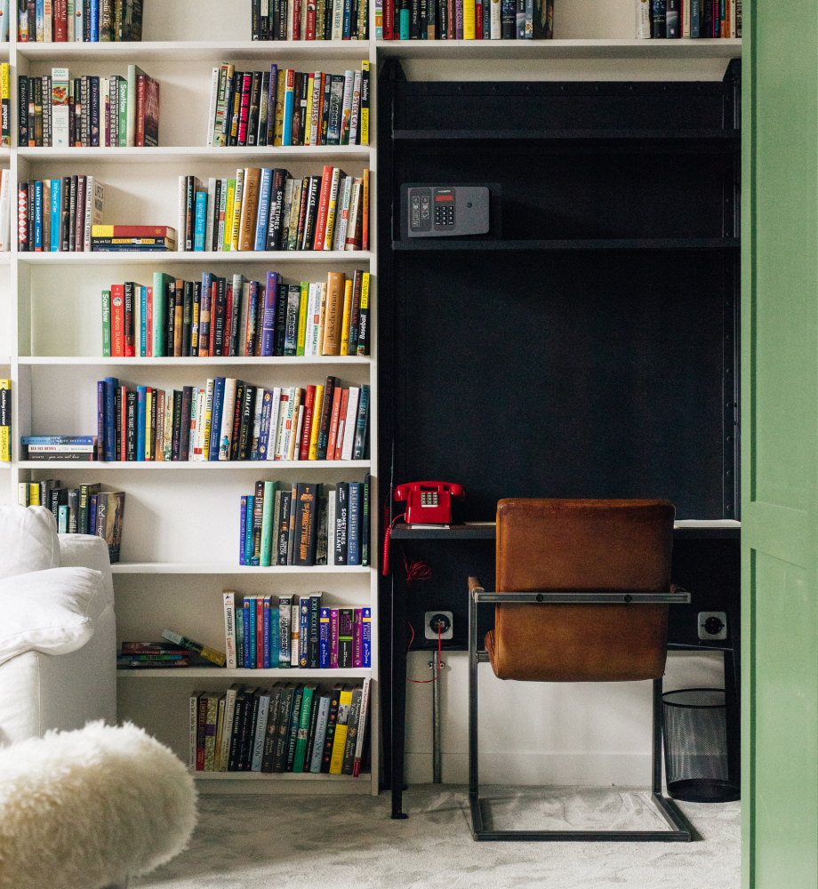 stamba hotel aviator room small workspace
