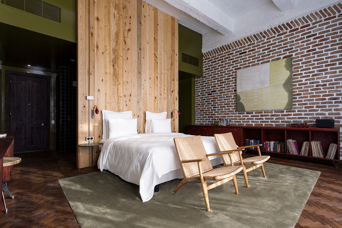 stamba hotel signiture terrace room full view